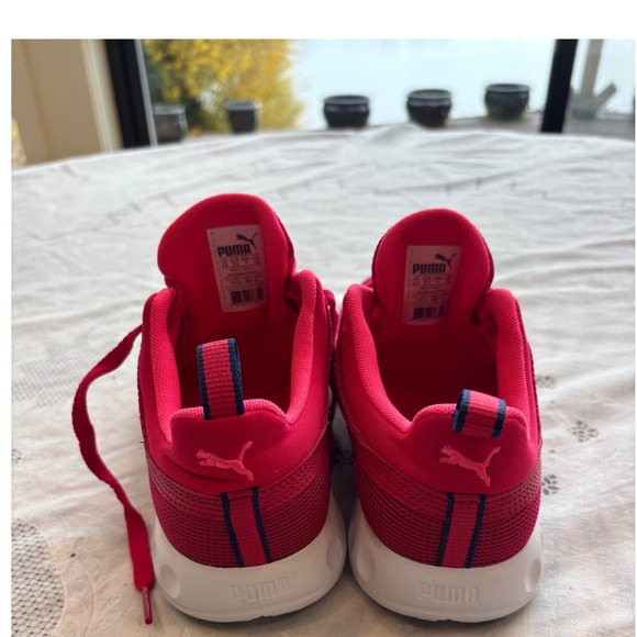 Puma Pink Lace Up Athletic Shoes Sneakers Women's Size 7,‎ euro 37.5, UK 4.5 - Picture 4 of 10